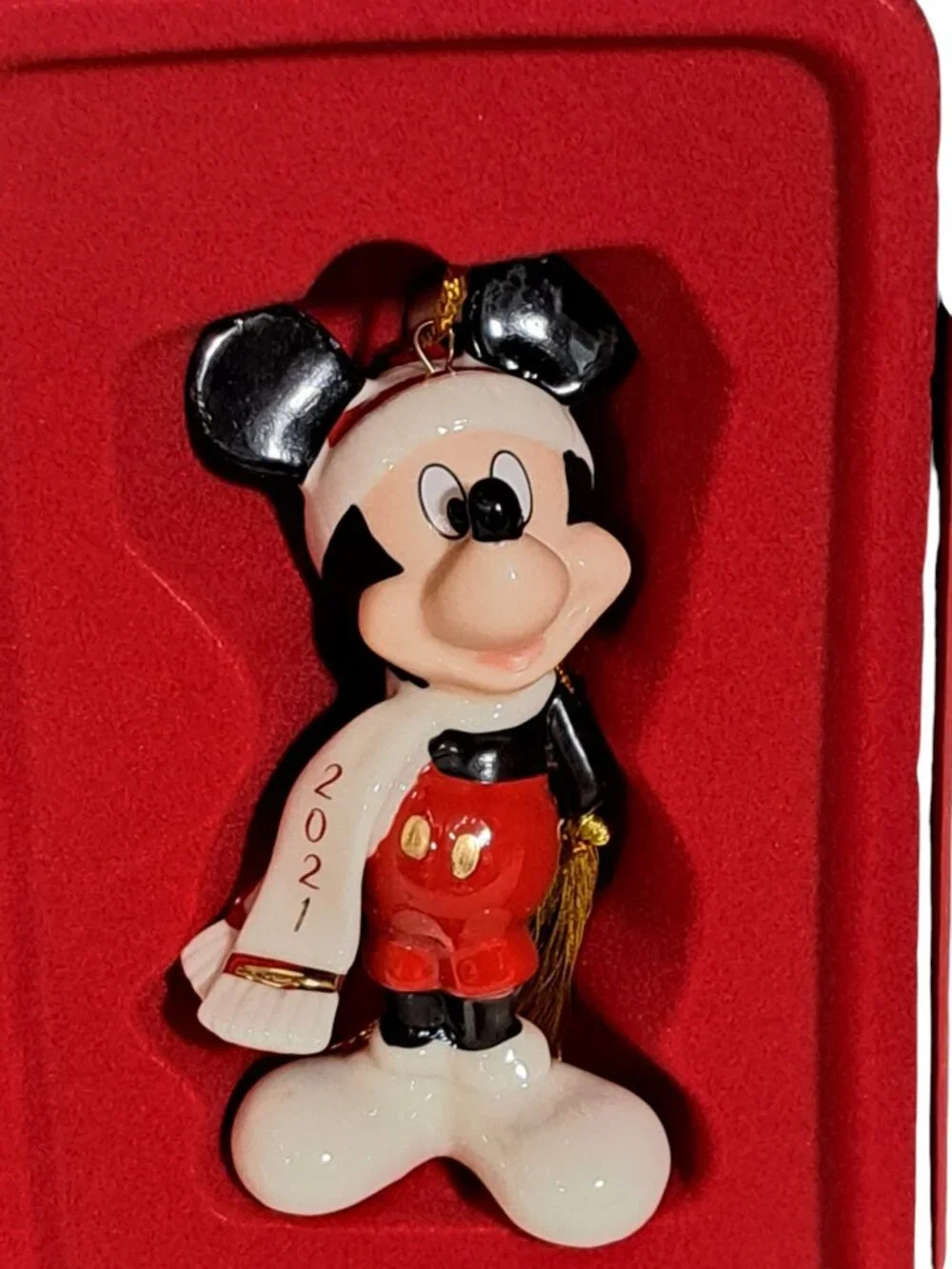 NEW Lenox Disney Showcase Mickey Mouse Winter Outfit Ornament Dated 2021
